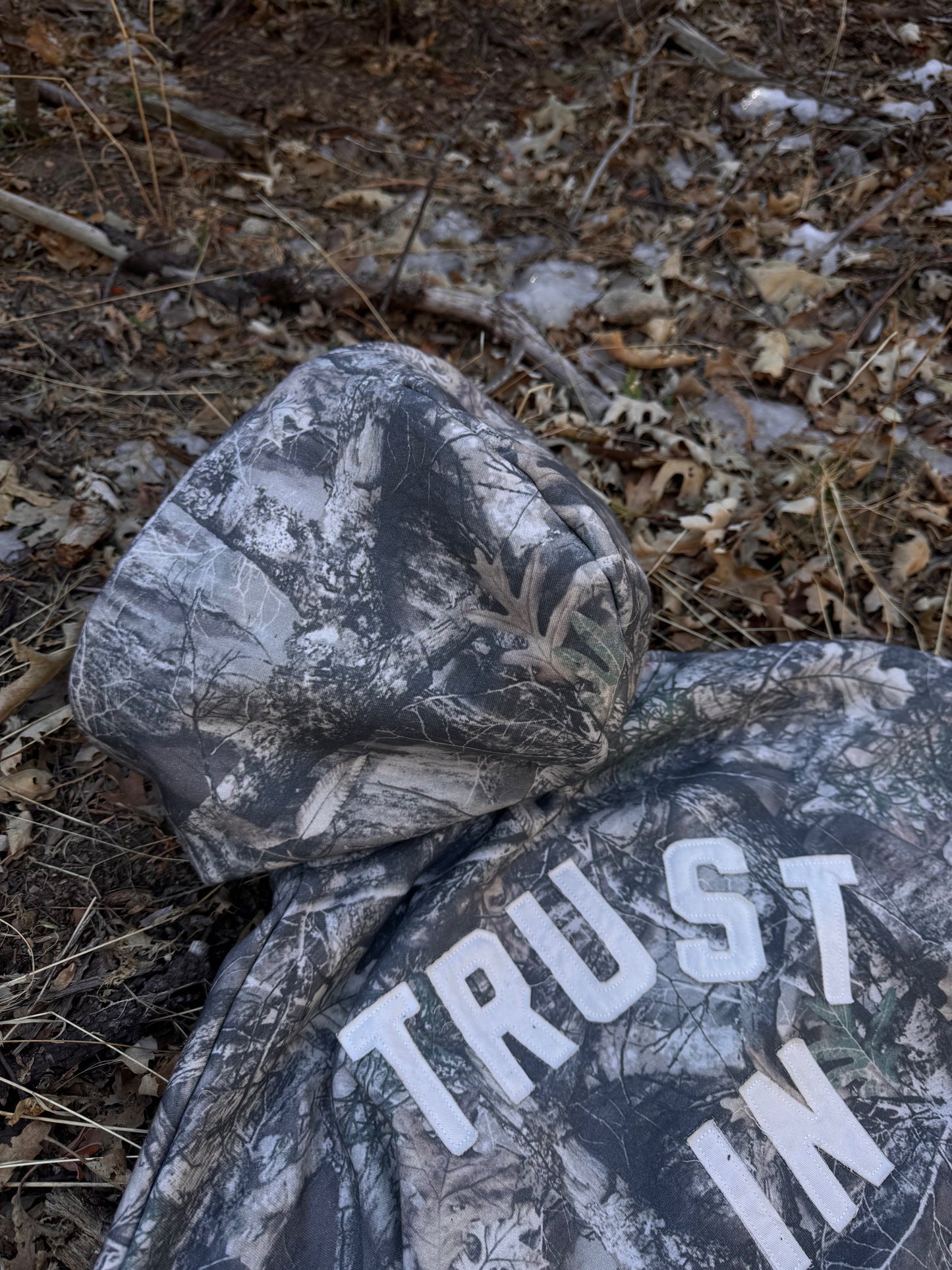 EMUNAH Camo Zip