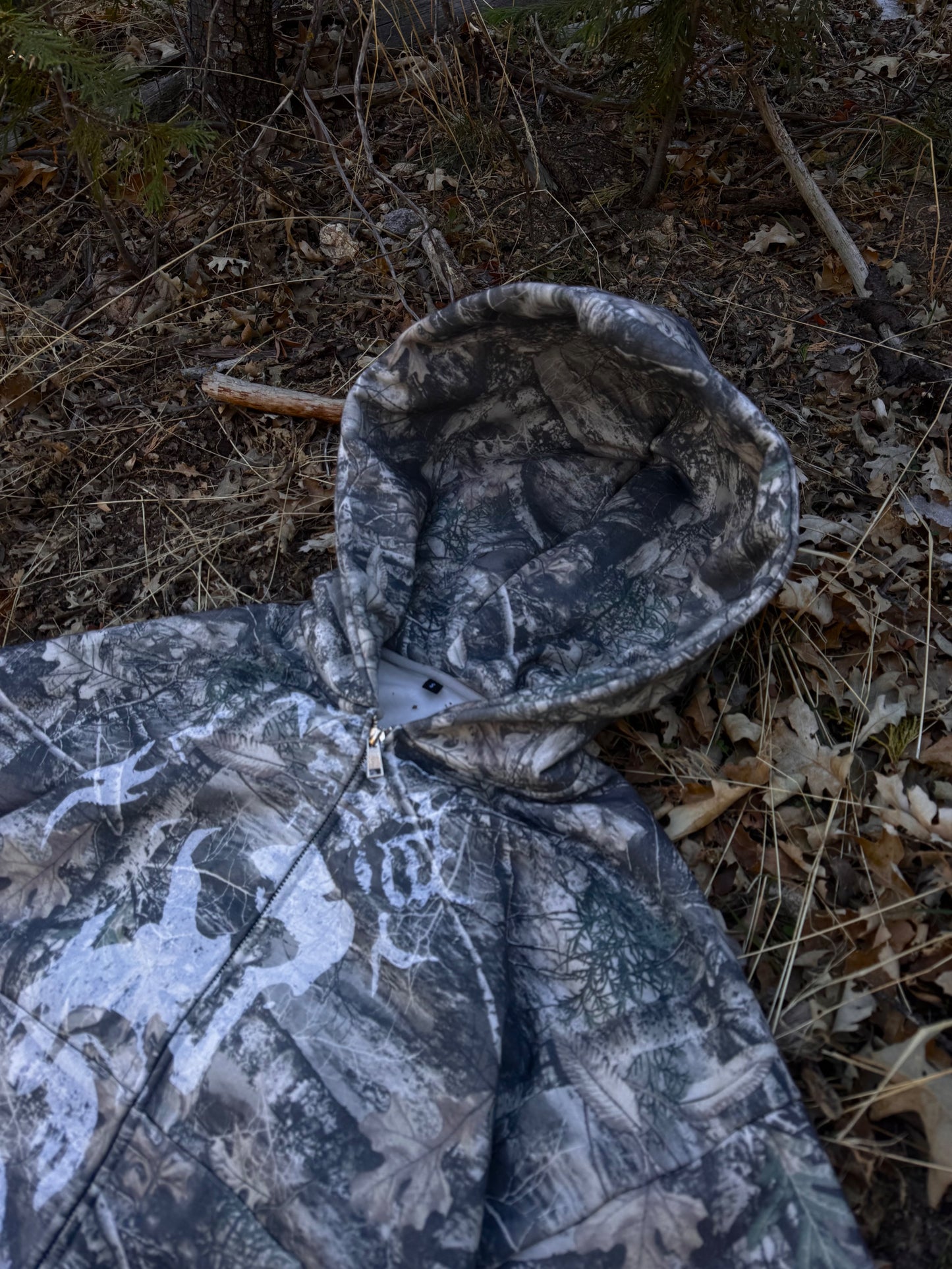 EMUNAH Camo Zip